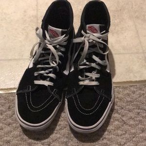 Men’s High Top Black Vans